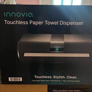 Black Touchless Paper Towel Dispenser